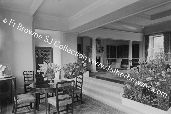 ABBEYLEIX HOUSE  ENTRANCE HALL